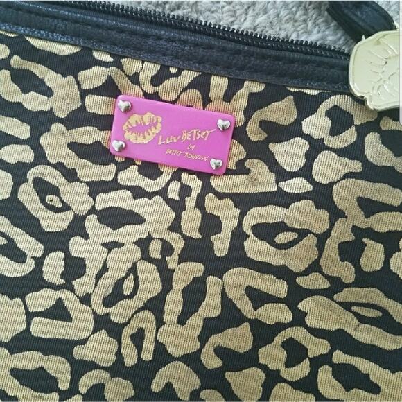 💋 Betsy Johnson animal print gold & black clutch - Picture 2 of 3